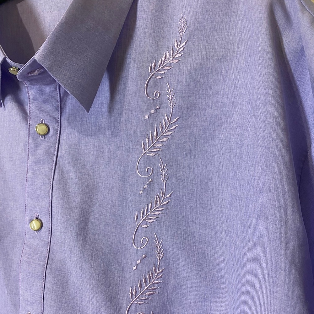 Vintage guayabera Lavender Embroidered Men's Shirt